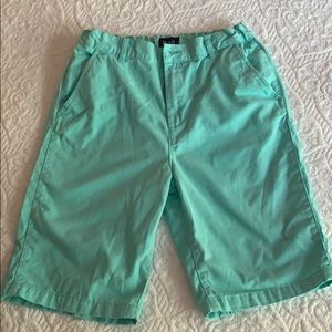 The Children’s Place Shorts Size 16